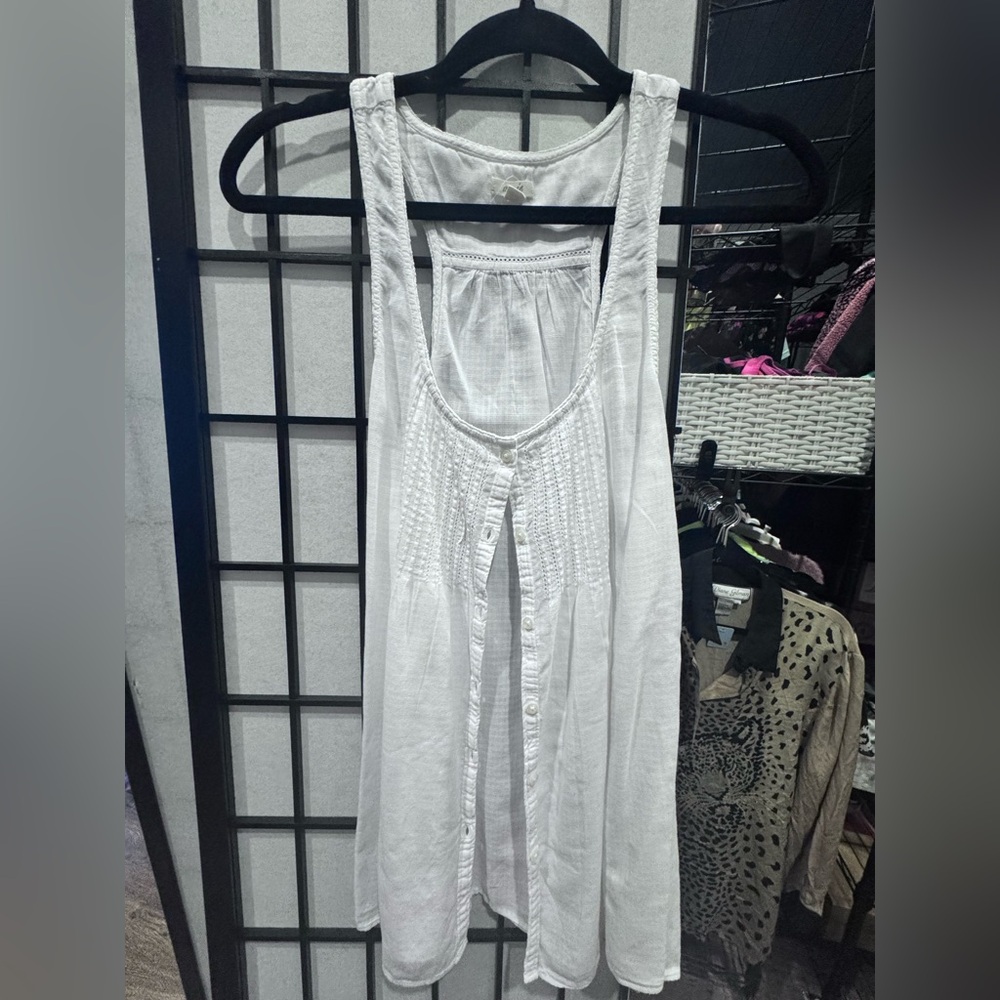 Chic White Women's Camisole